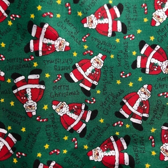 🛒 $17 4 1/3 yards Cotton Blend Fabric Merry Christmas Santa #889 - Picture 1 of 3